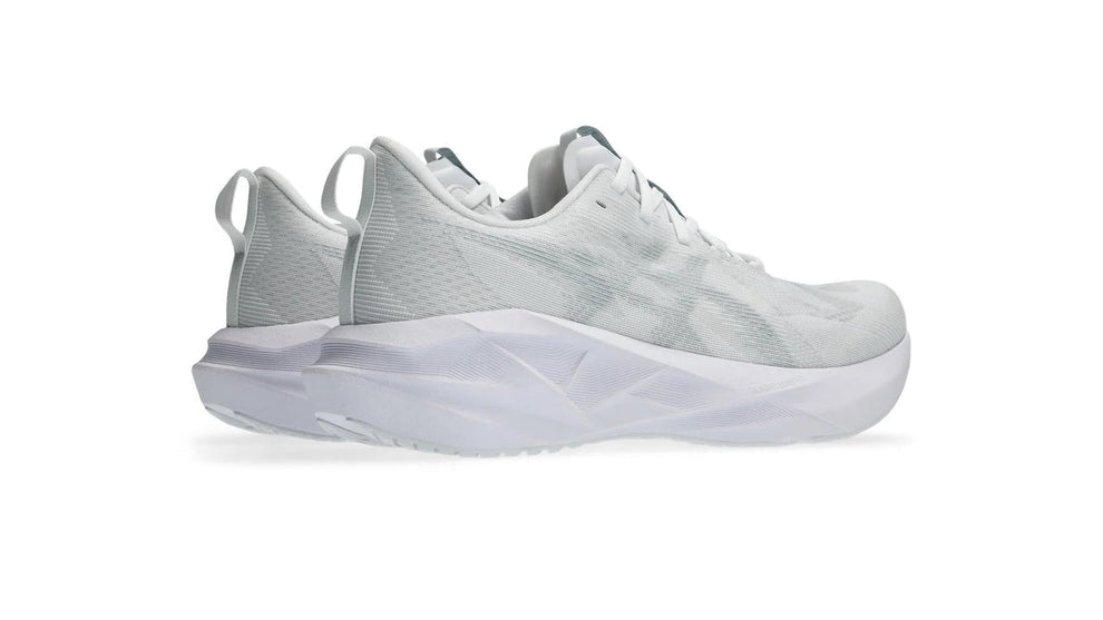 Asics Novablast 5 'White / Piedmont Grey'