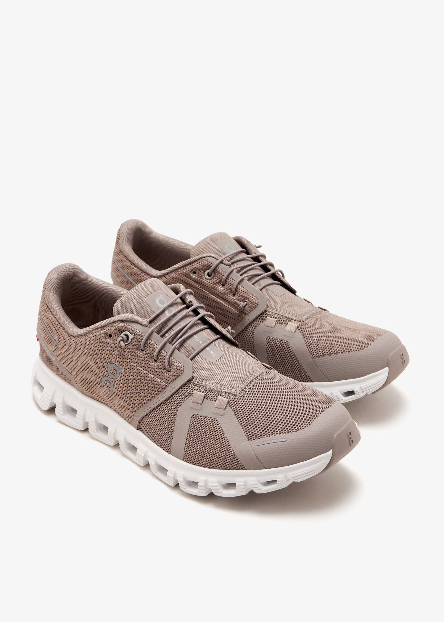 Fog | White
Men'sCloud 6