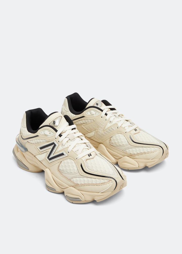 New Balance

9060 sneakers