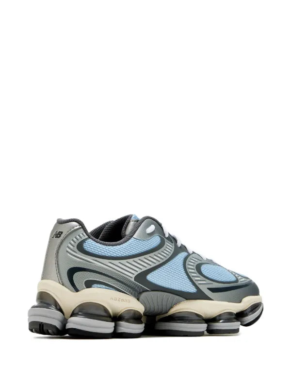 New Balance
Abzorb 2000 sneakers
