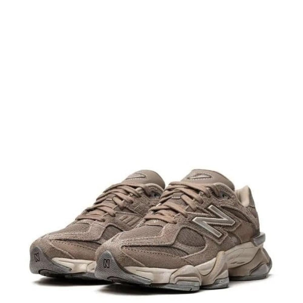 New Balance
9060