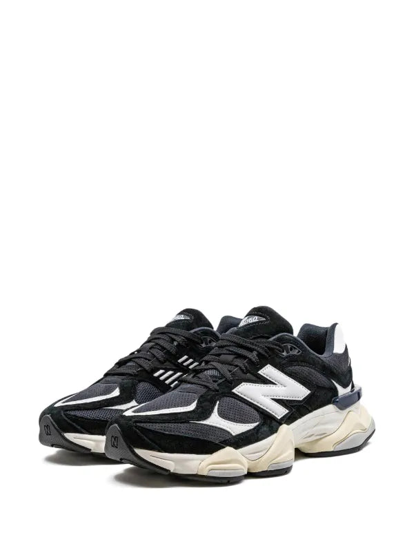 New Balance
9060