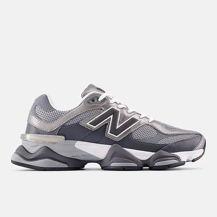 New Balance
9060 sneakers