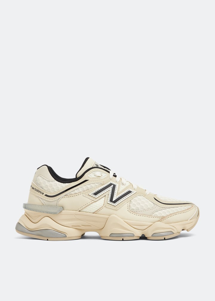 New Balance

9060 sneakers
