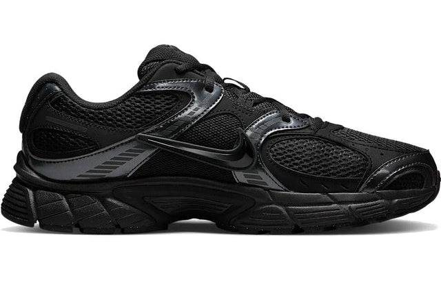 Nike V5 RNR "Black"