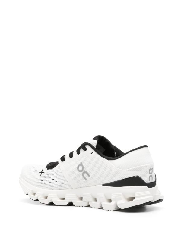 On
Cloud x 4 sneakers