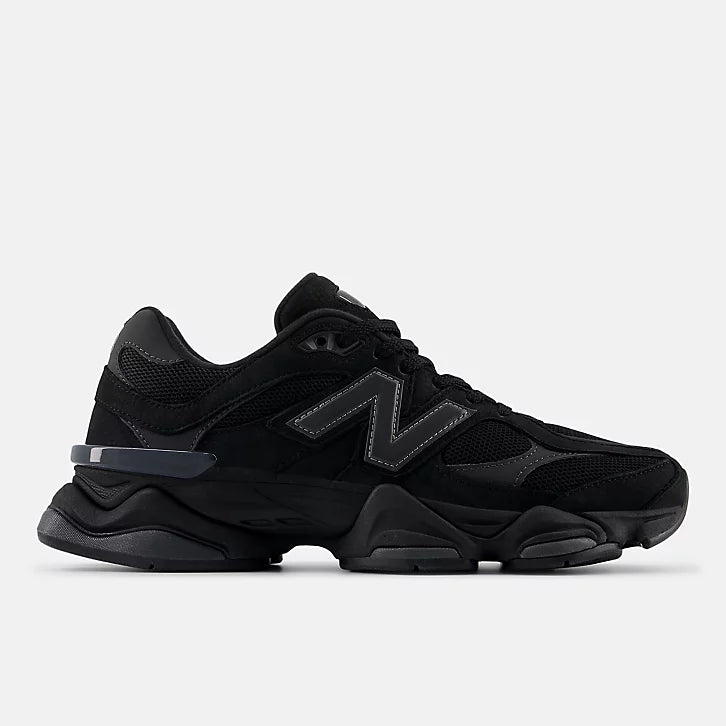 New Balance
9060 "Black Cement" sneakers