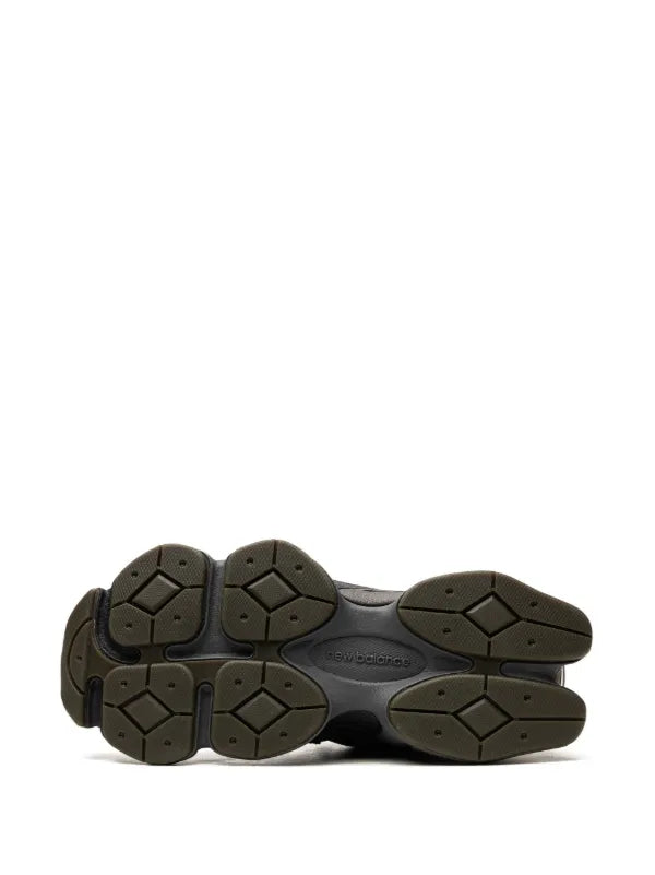 New Balance
9060 "Blacktop/Dark Moss/Black"